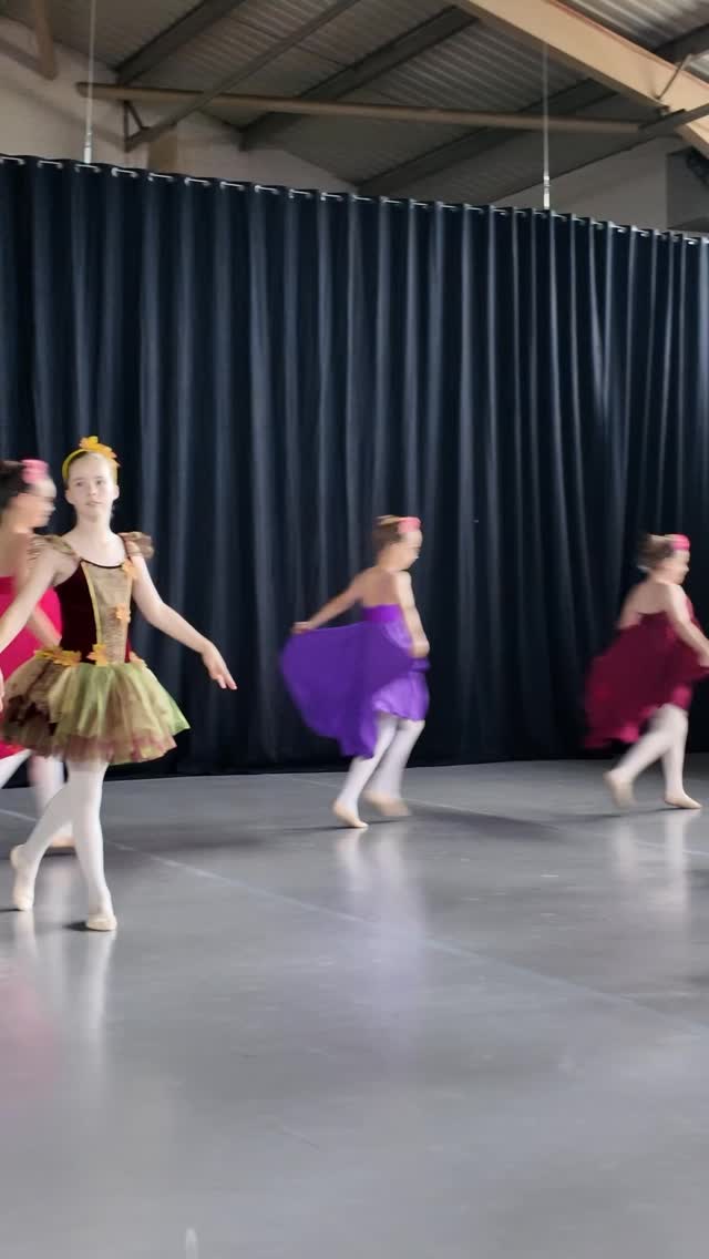 Thank you, Miss Unnuk, for creating such a wonderful opportunity for our ballerinas to shine in last week’s performance of The Seasons 🩰✨

The show was filled with beautiful dancing, confidence and creativity, and it was lovely to see all of the hard work come together on stage. We are so proud, bravo, dancers! #brockmarl